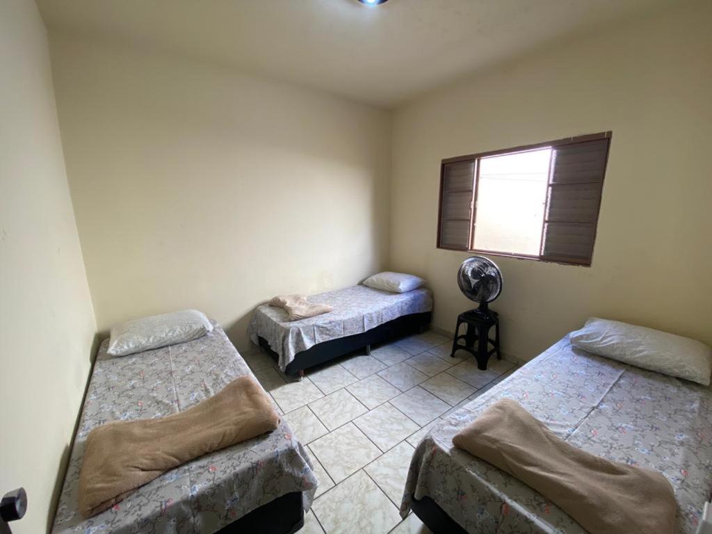 Casas De Temporadas - Hotel Recanto Do Sossego Uberlândia Esterno foto