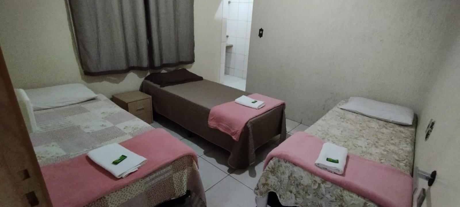 Casas De Temporadas - Hotel Recanto Do Sossego Uberlândia Camera foto