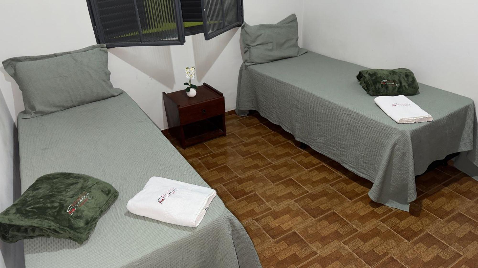 Casas De Temporadas - Hotel Recanto Do Sossego Uberlândia Esterno foto